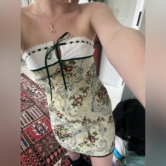 SOLD ‼️‼️‼️‼️ - Picture 4 of 9